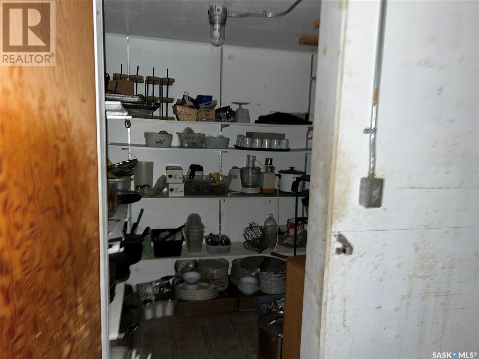 102 Main Street Property Photo 8