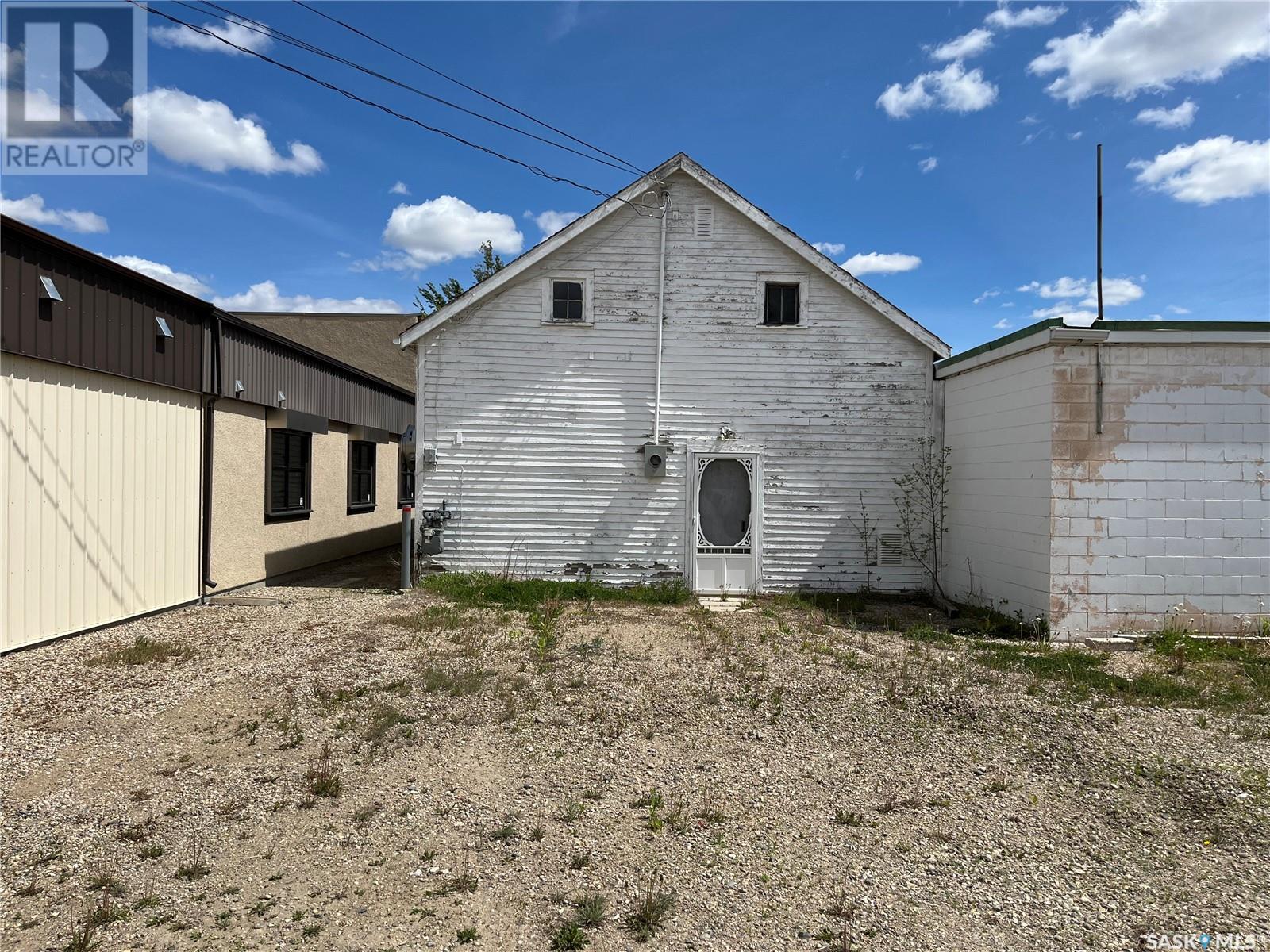 102 Main Street Property Photo 16