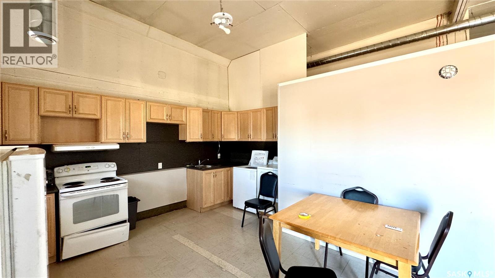 109 Mcgregor Street Property Photo 45