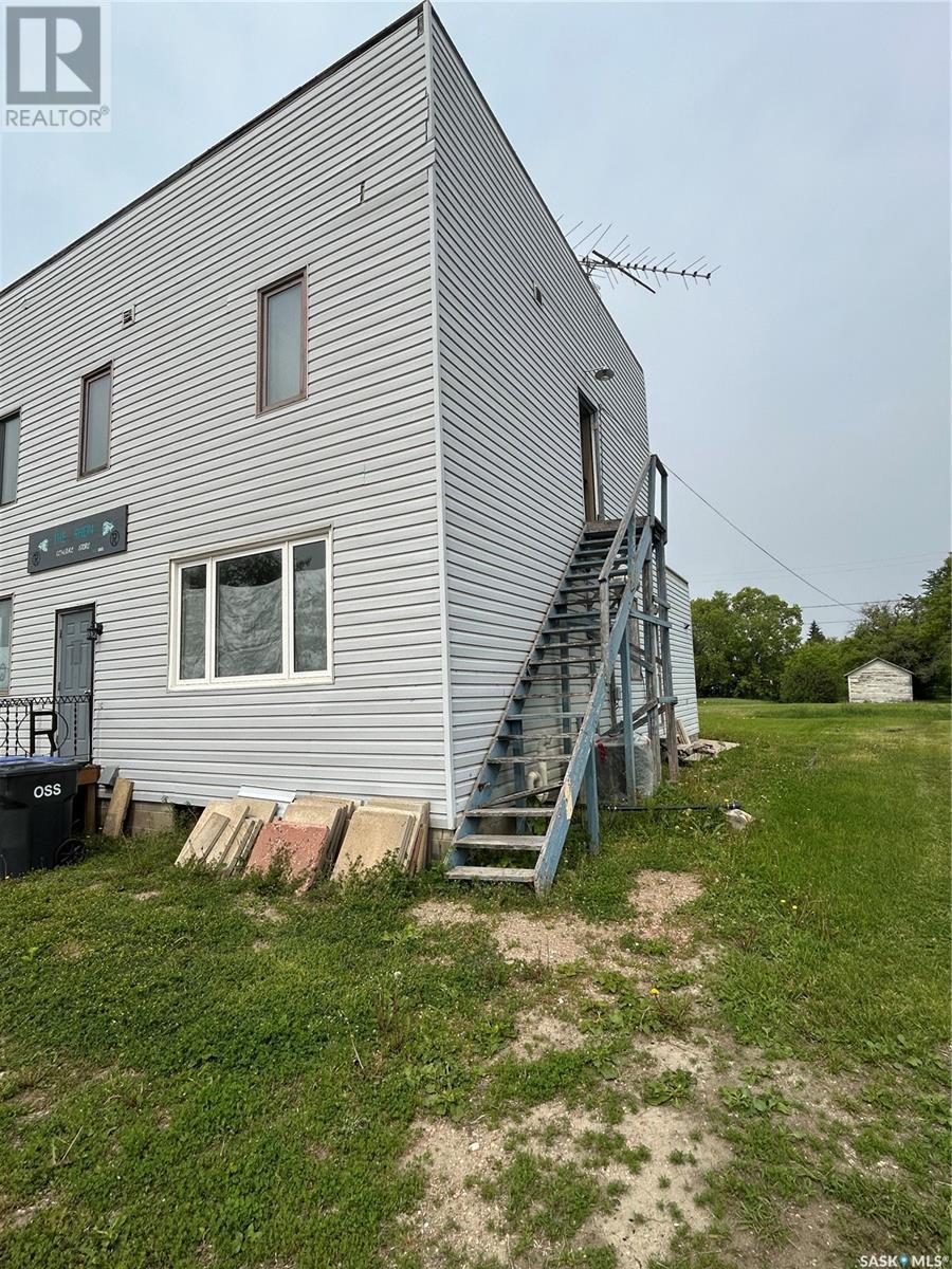 4 Main Street Property Photo 2