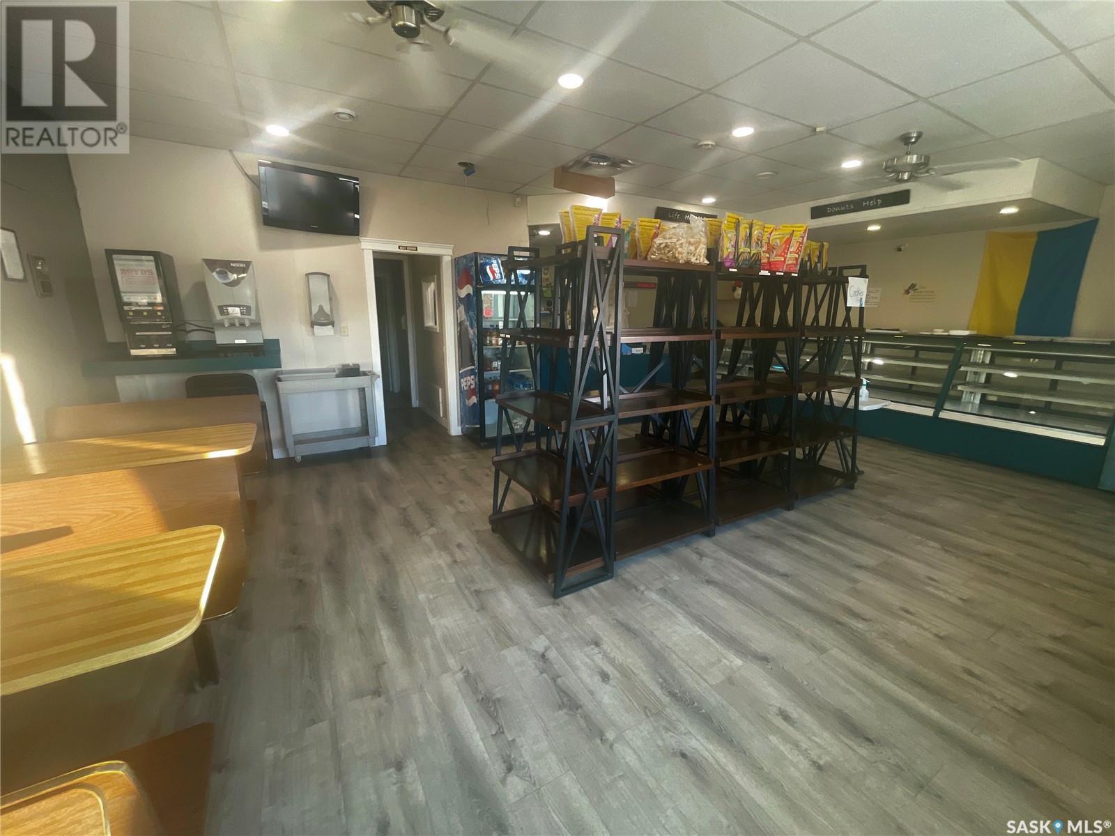 70 Main Street N Property Photo 5