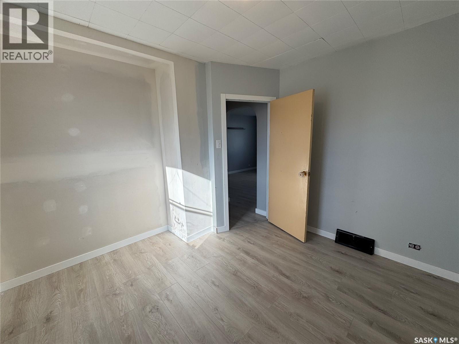 108 7th Avenue W Property Photo 16