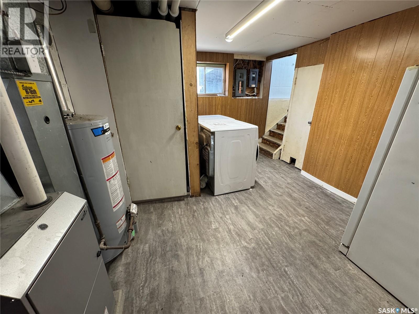 108 7th Avenue W Property Photo 18