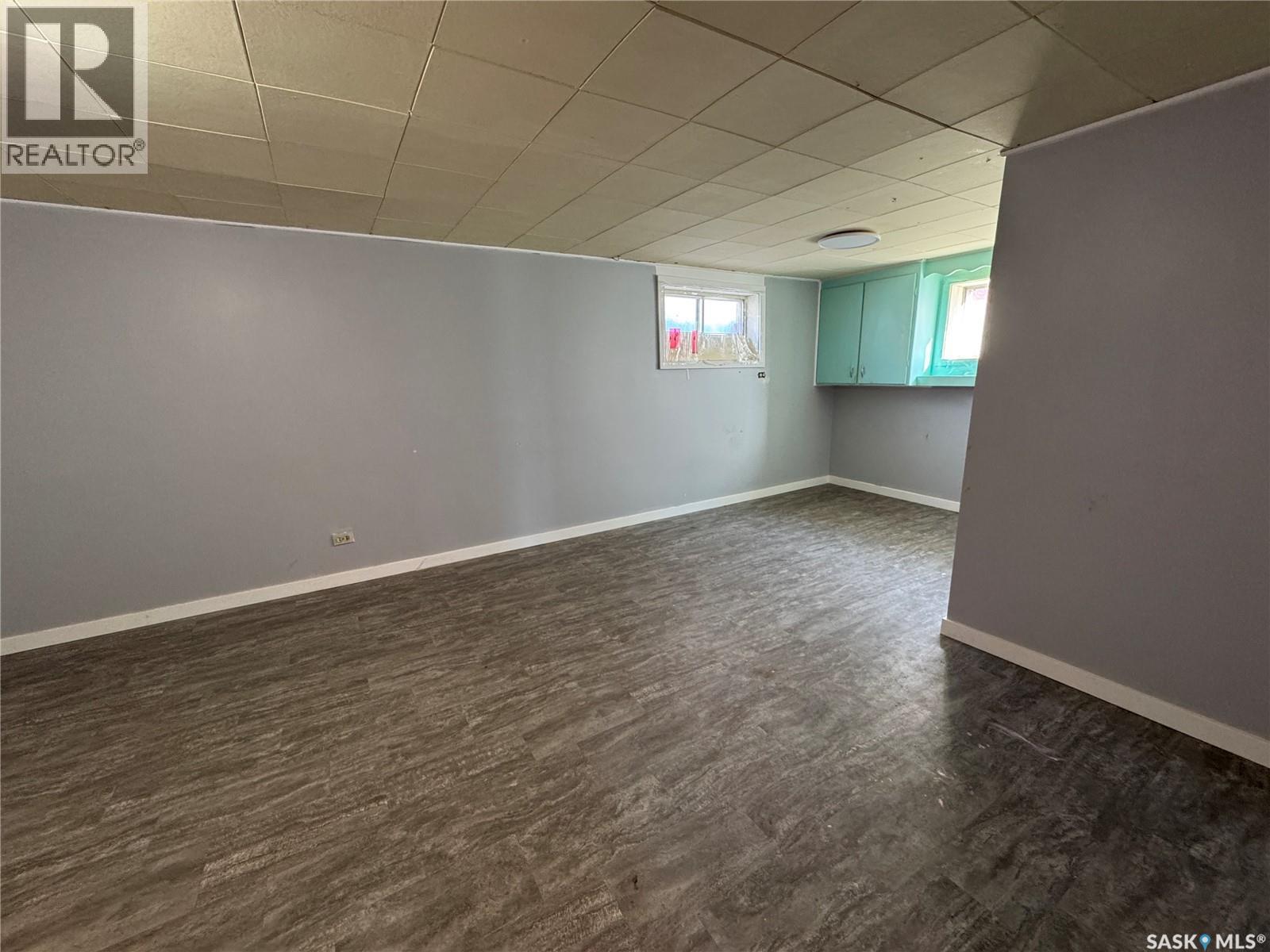 108 7th Avenue W Property Photo 23