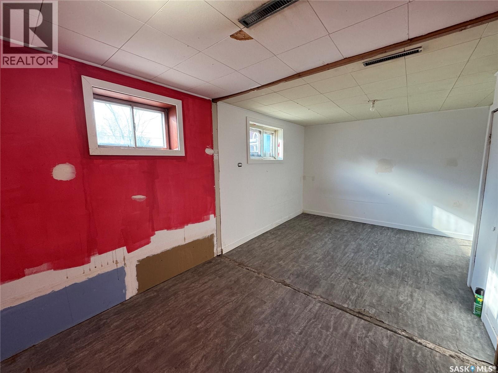 108 7th Avenue W Property Photo 26