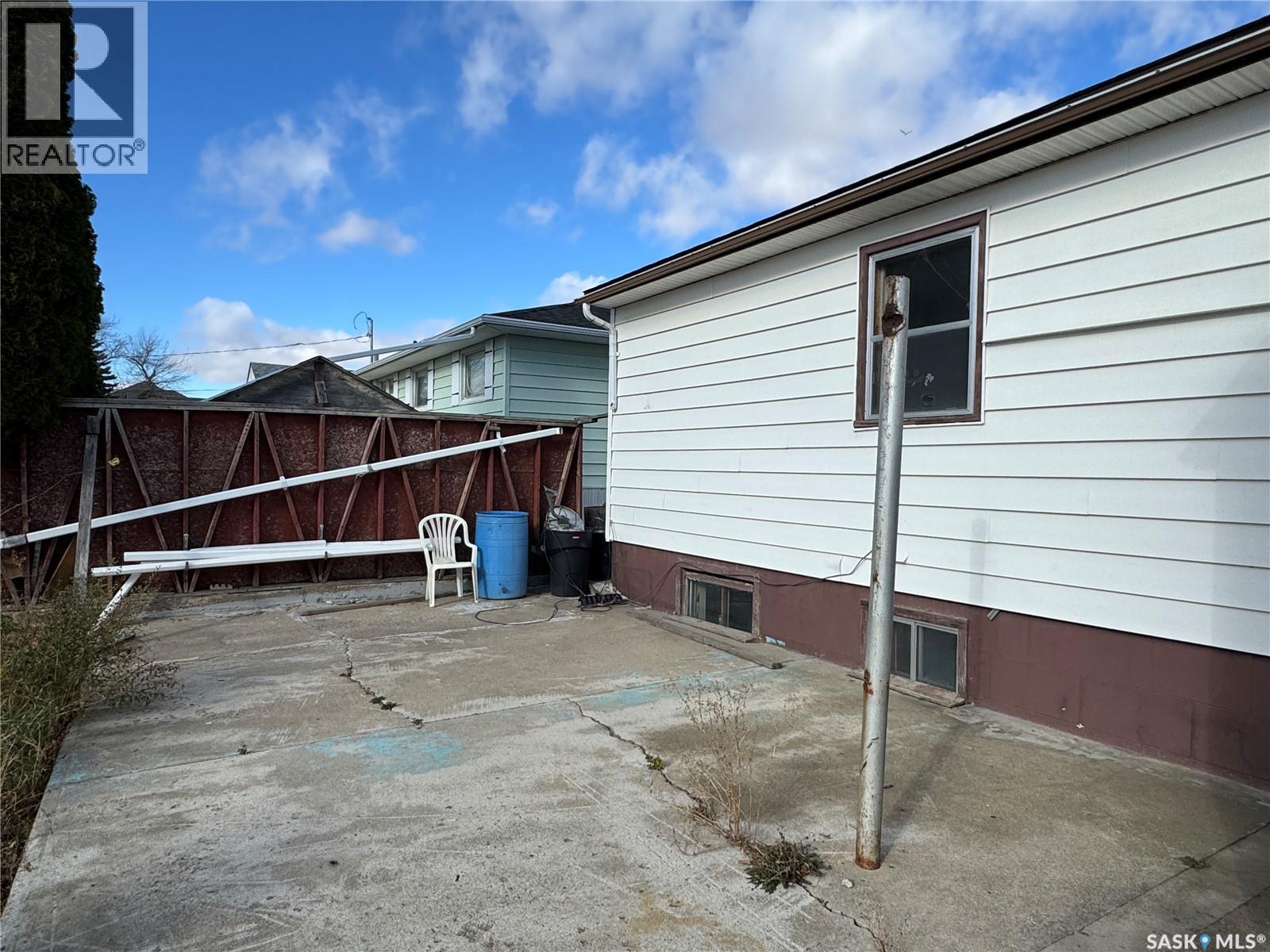 108 7th Avenue W Property Photo 31