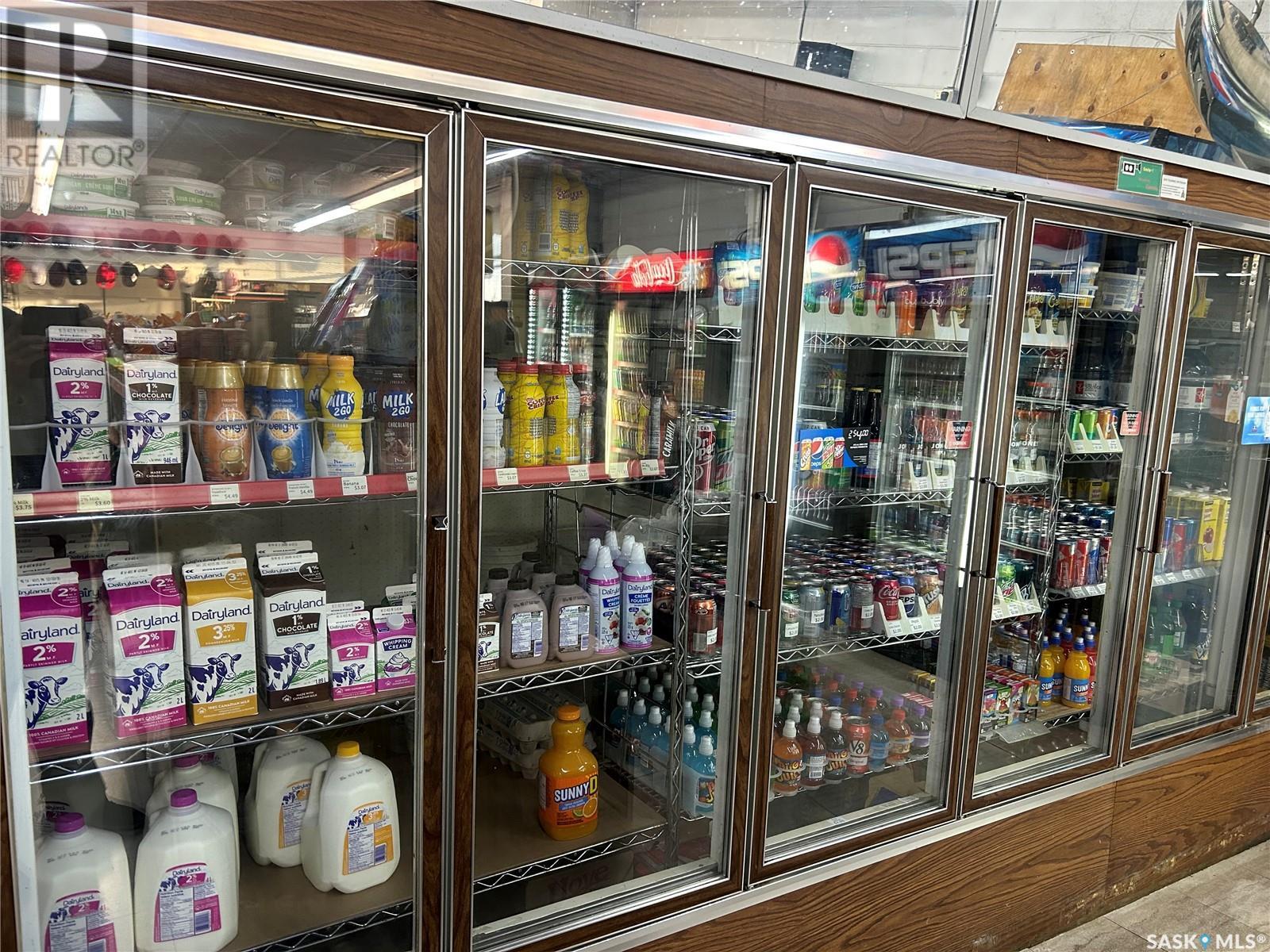 1702 Thompson Crescent Property Photo 11