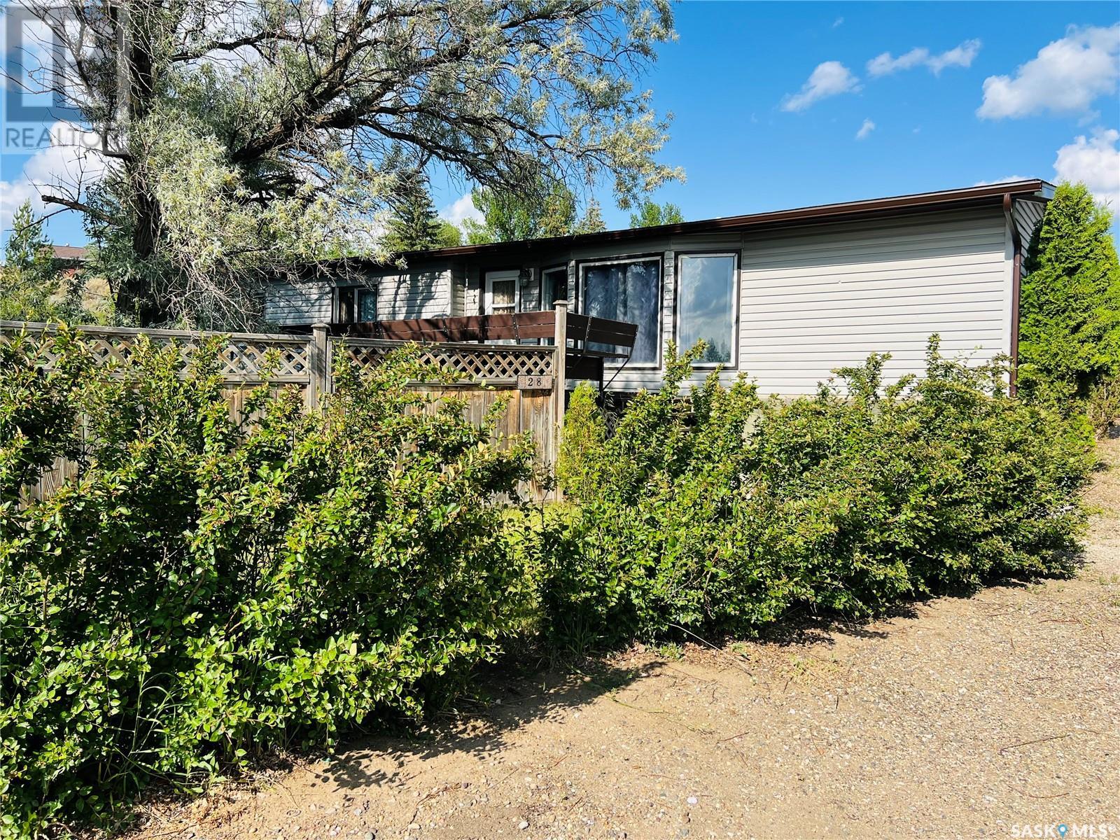 #28 - 701 11th Avenue Nw Property Photo 1