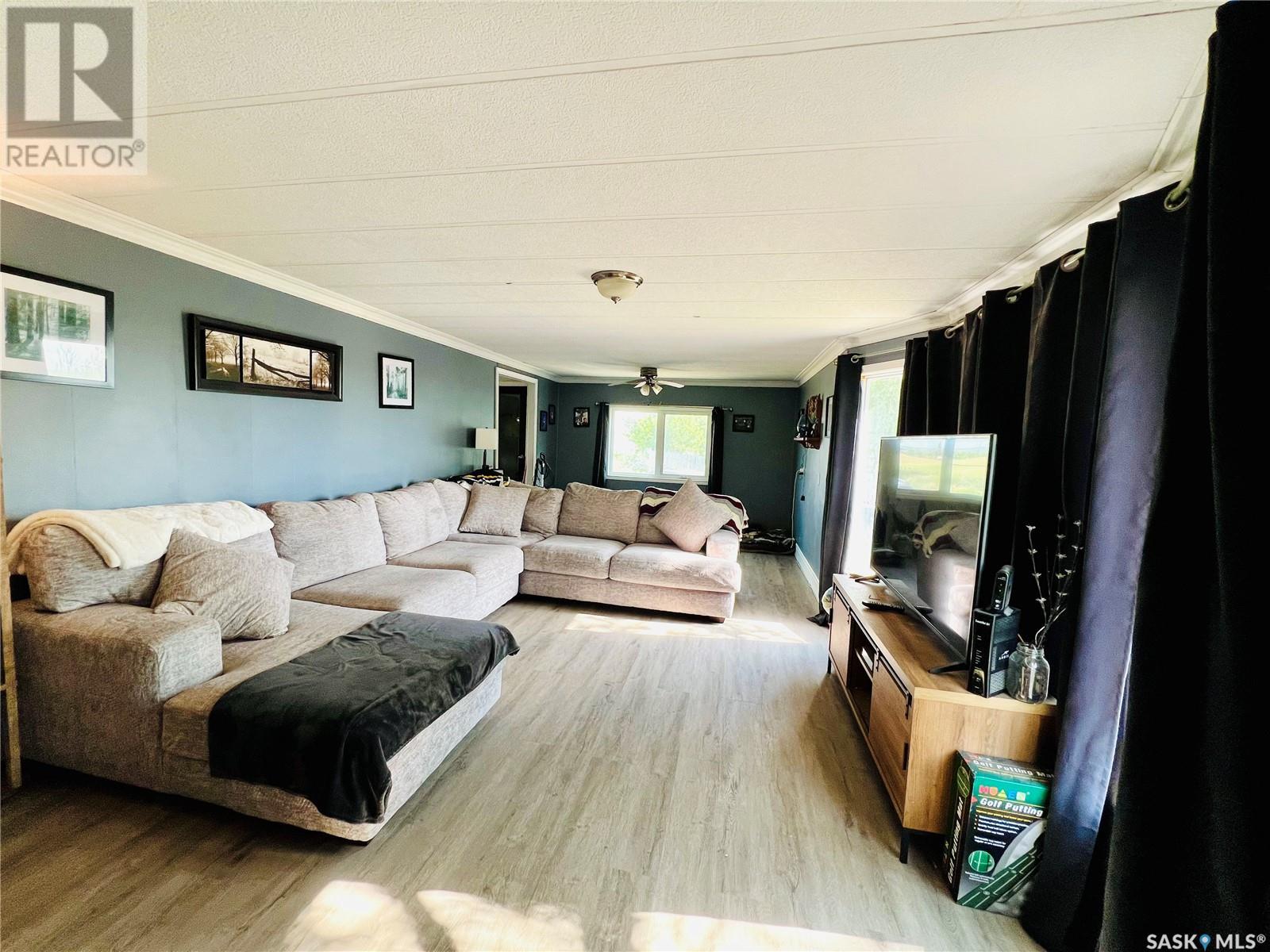 #28 - 701 11th Avenue Nw Property Photo 2