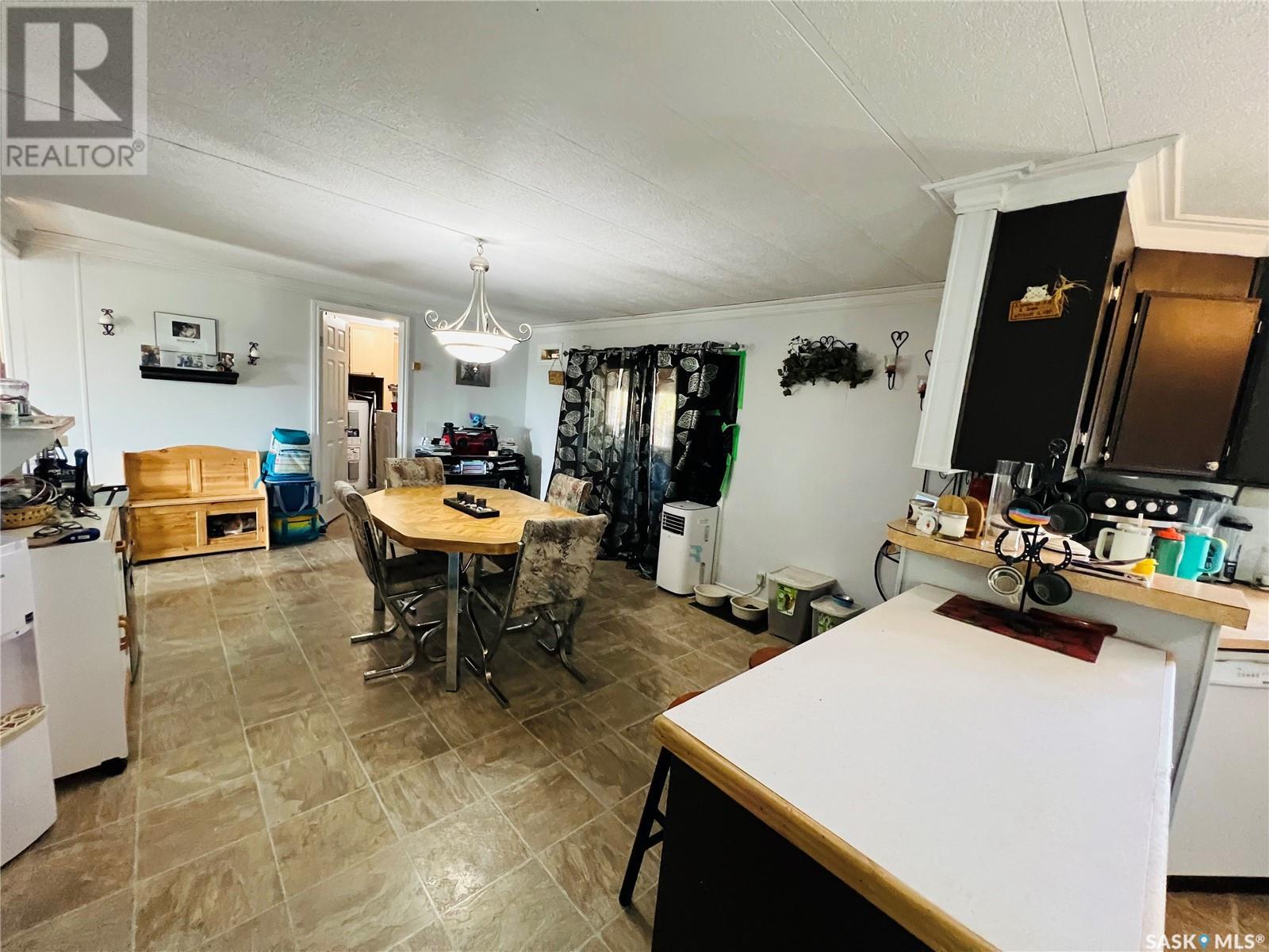 #28 - 701 11th Avenue Nw Property Photo 7