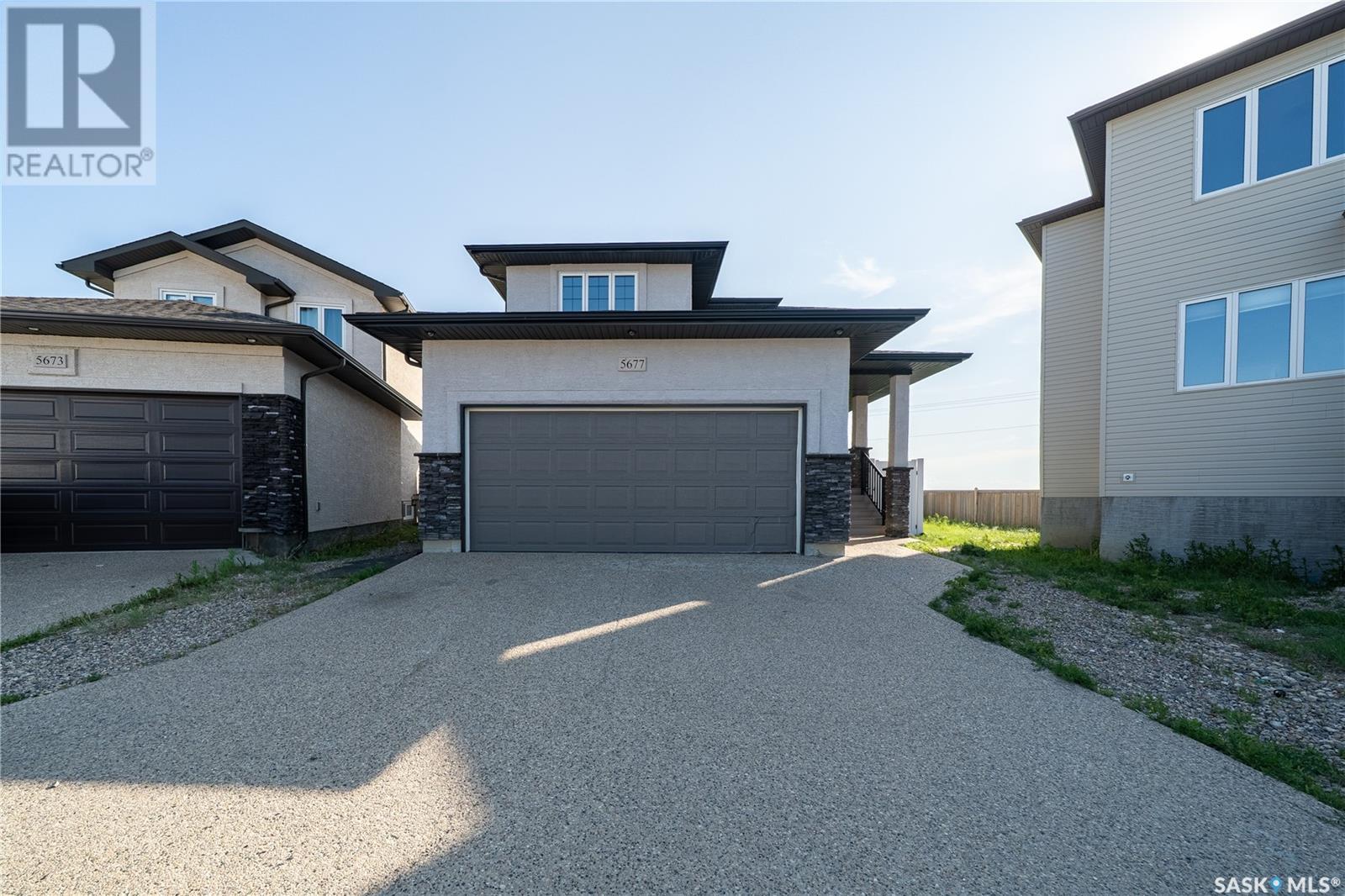 5677 Glide Crescent Property Photo 1