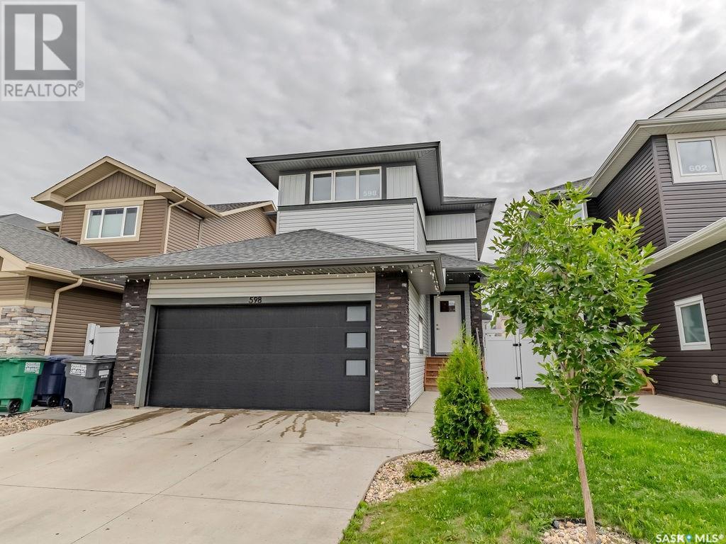 598 McFaull CRESCENT Property Photo 1