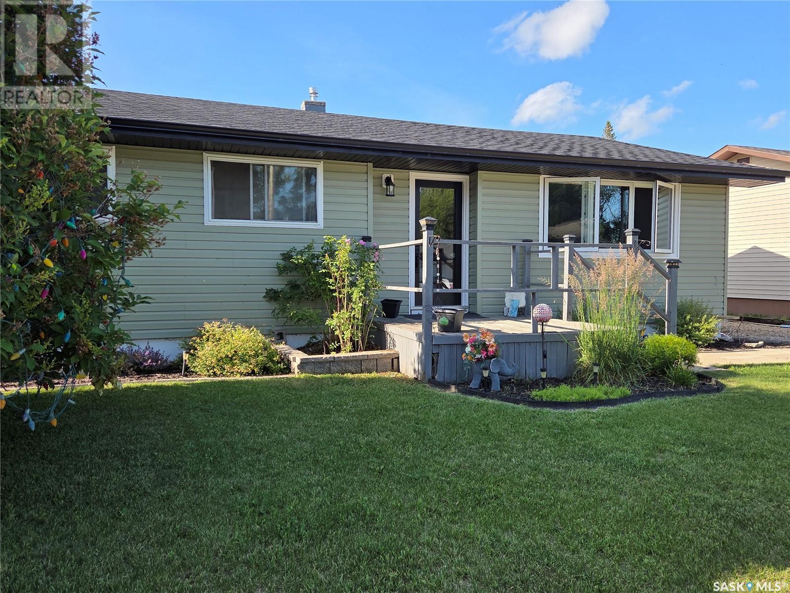 119 Sylvite Crescent Property Photo 1