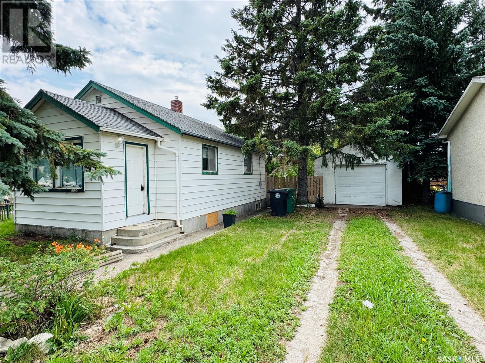 330 3rd AVENUE W