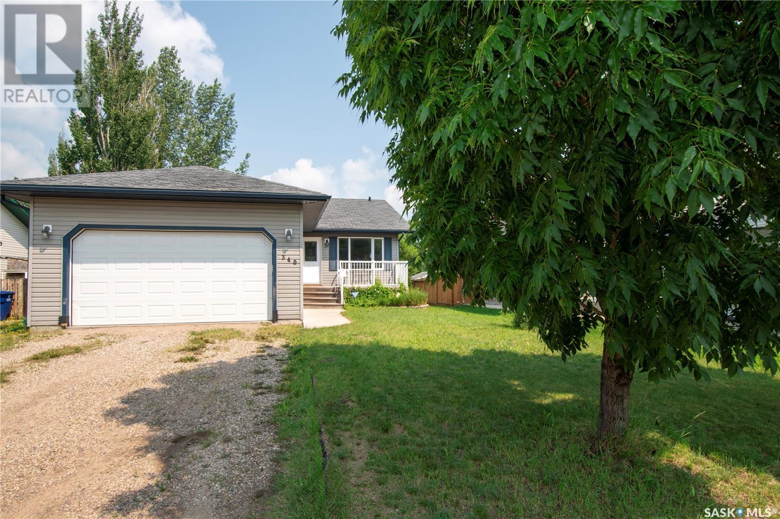 340 Clark Avenue Property Photo 1