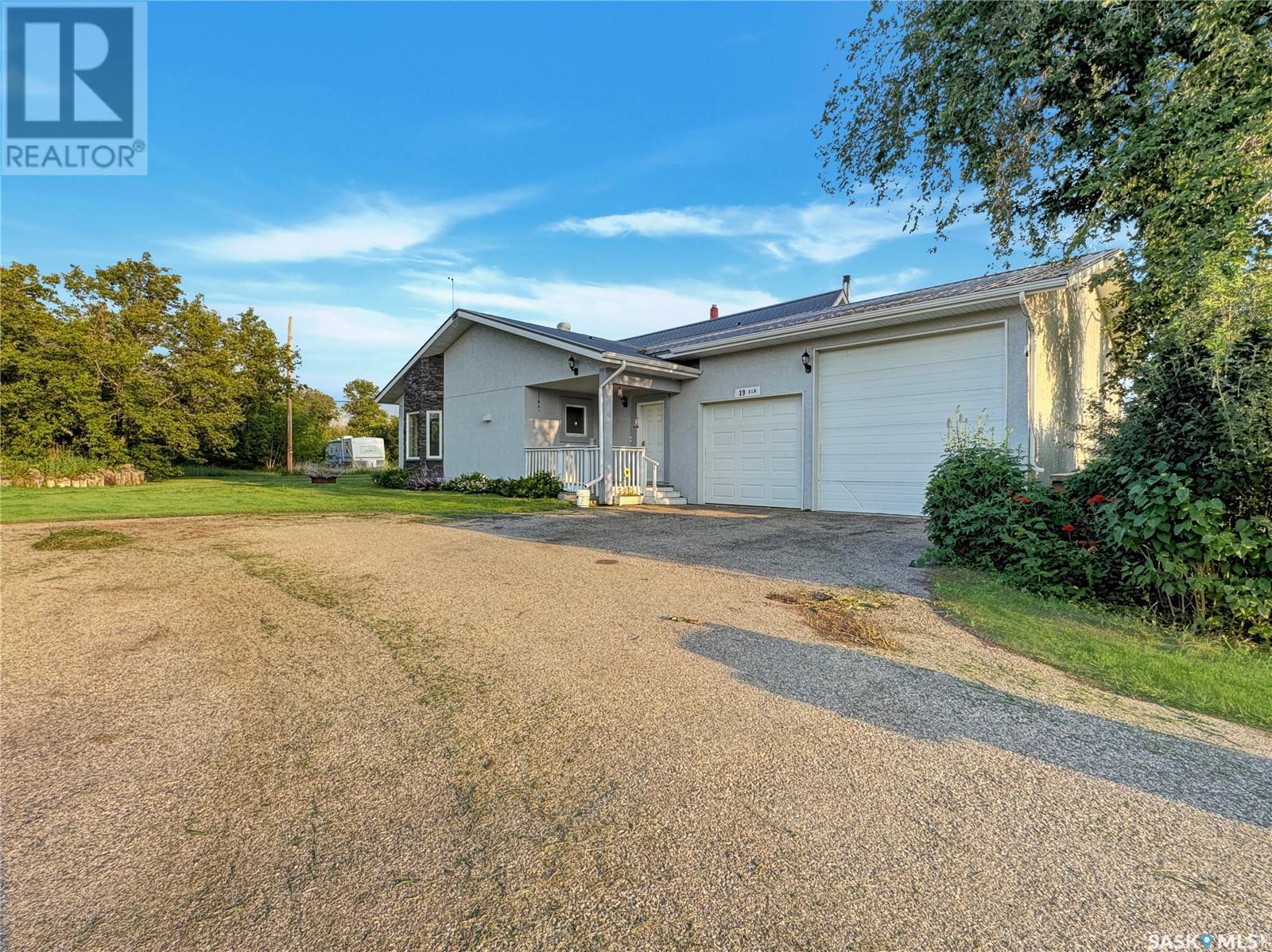 19 Elm Street Property Photo 1