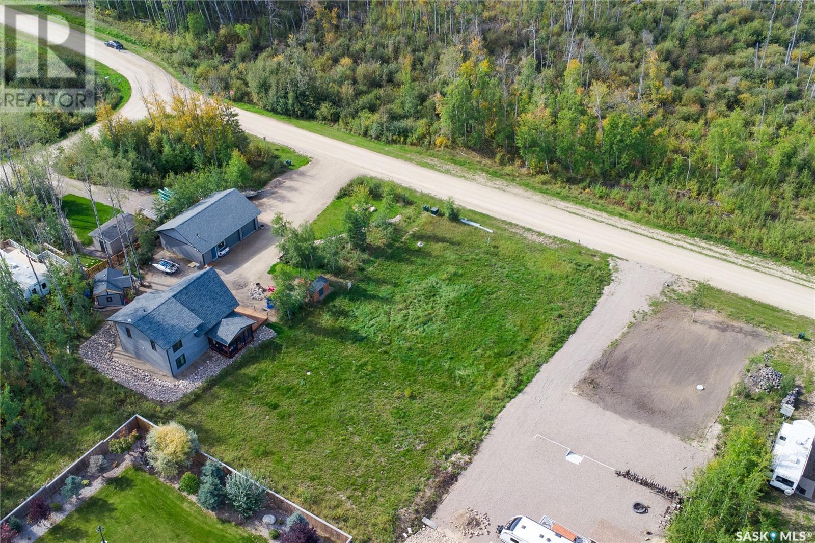 542 Larch Street Property Photo 9