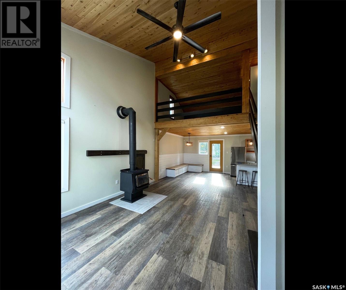 247 Dehavilland Avenue Property Photo 2