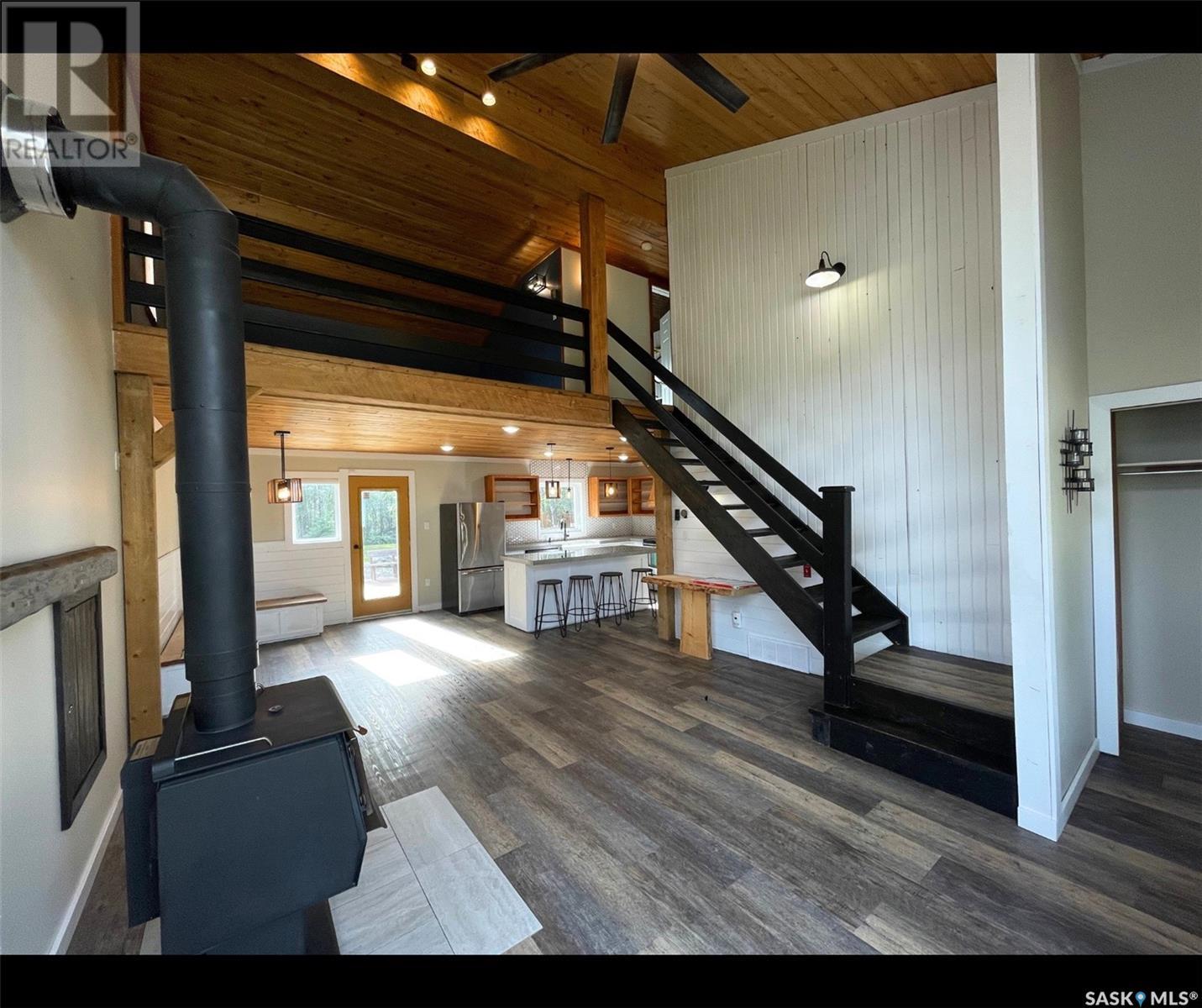 247 Dehavilland Avenue Property Photo 3