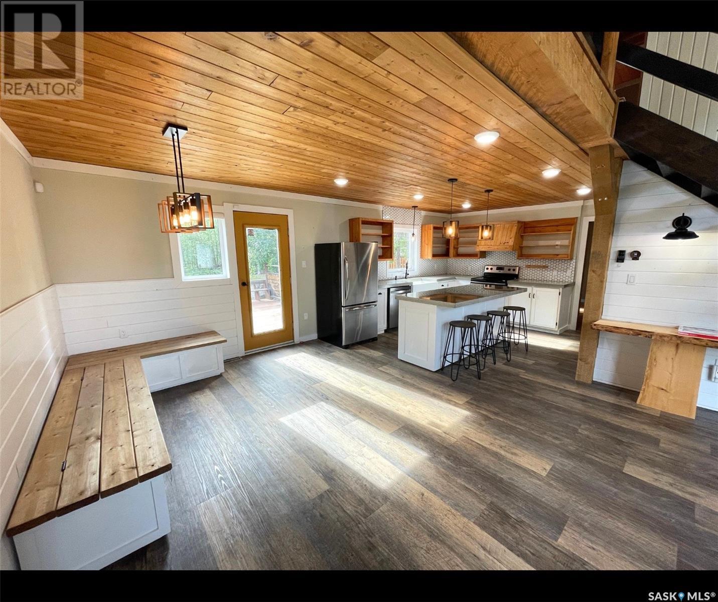 247 Dehavilland Avenue Property Photo 4