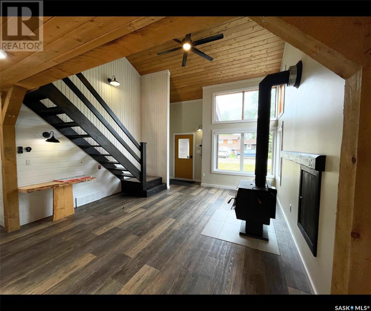 247 Dehavilland Avenue Property Photo 5