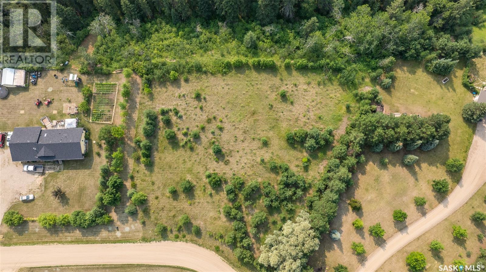 4 Lakeridge Estates Property Photo 2