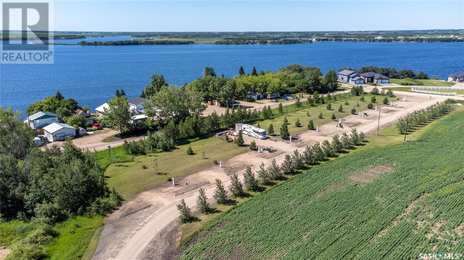 1 Lakepark Road Property Photo 9