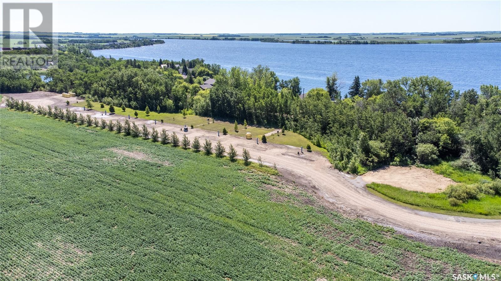 1 Lakepark Road Property Photo 11