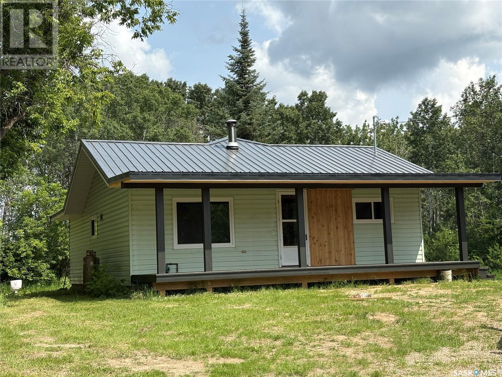 Thompson Acreage Property Photo 1