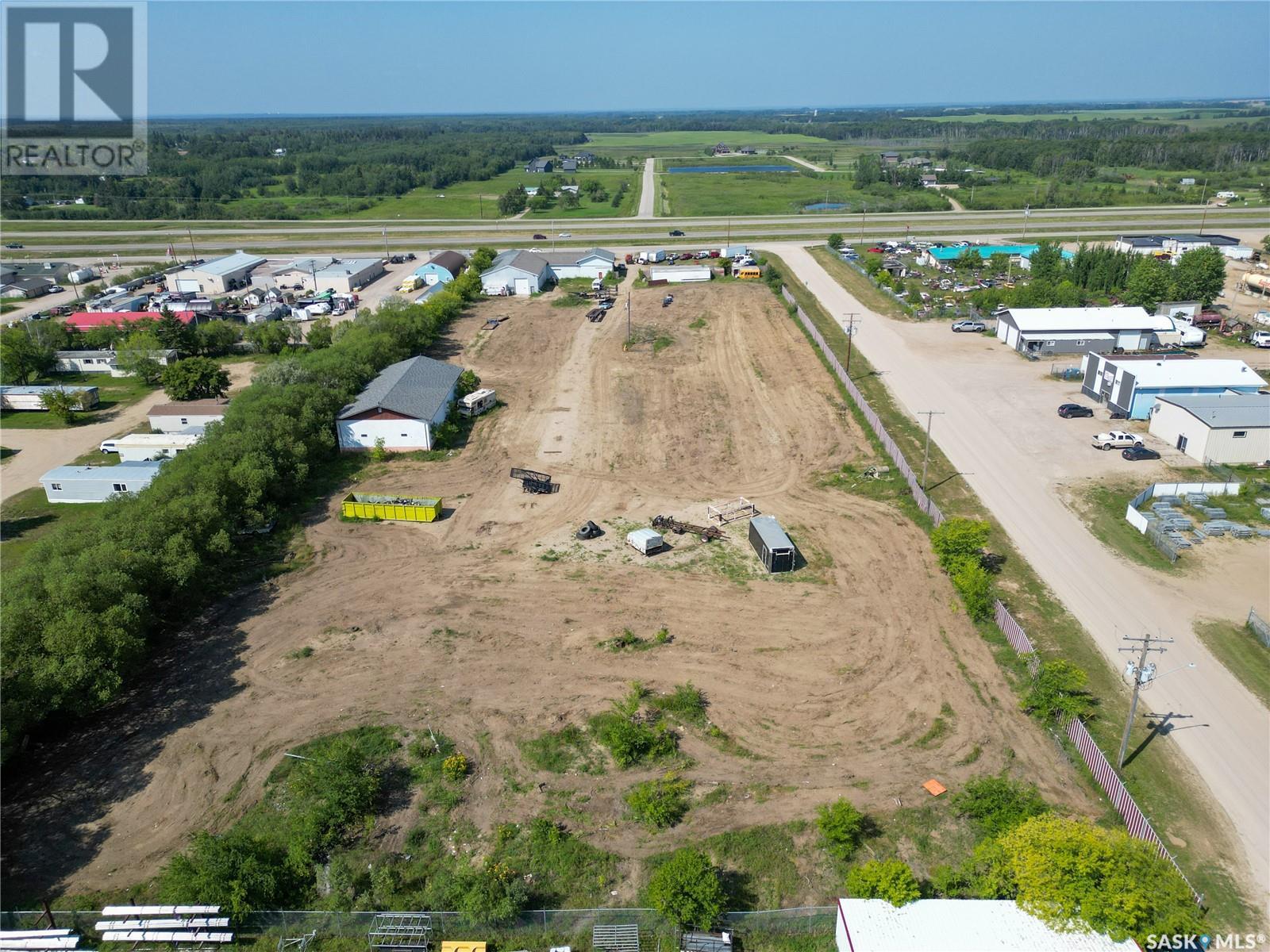 Highway 2 North Compound Property Photo 1