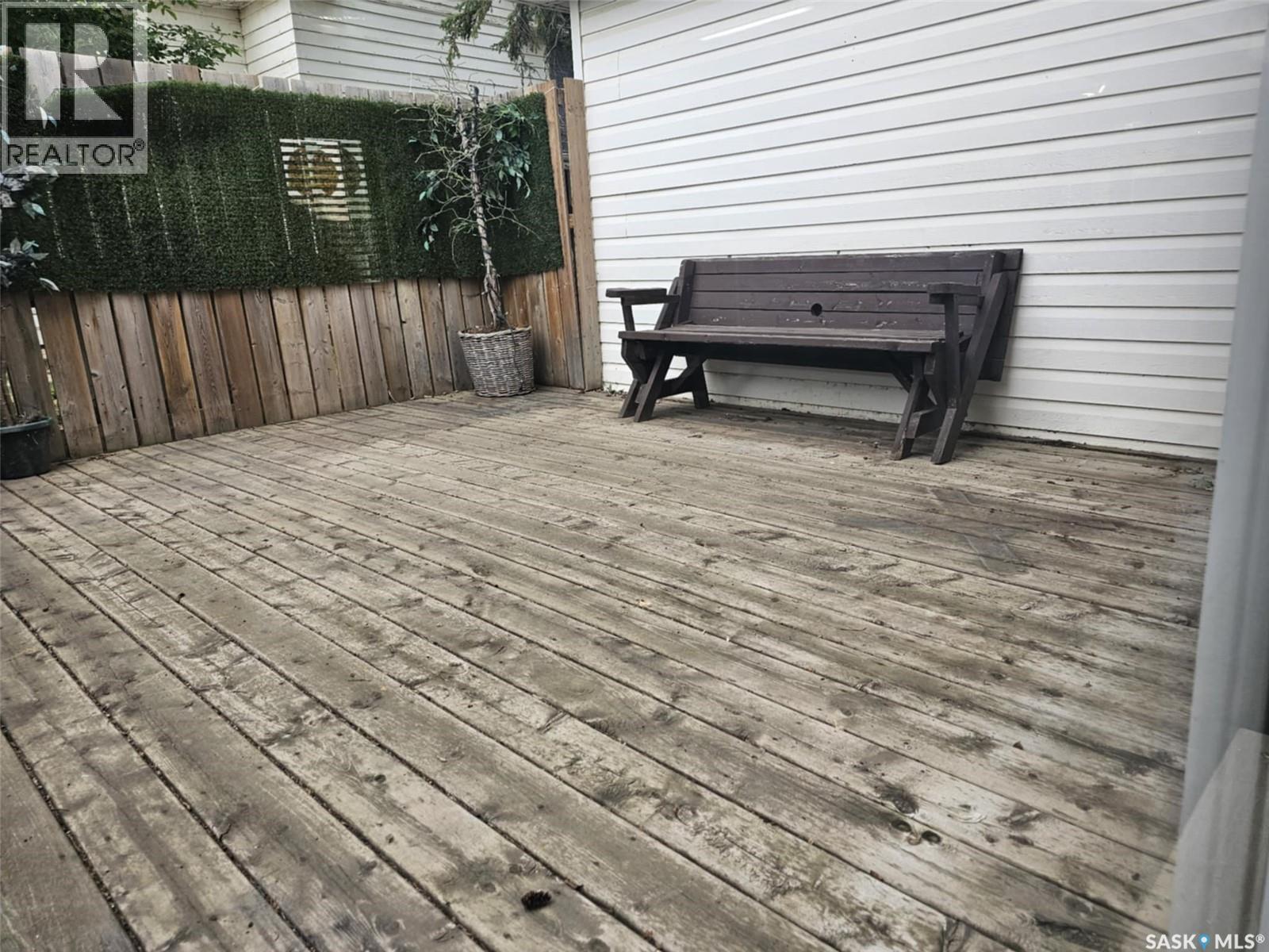 601 Grand Avenue Property Photo 3
