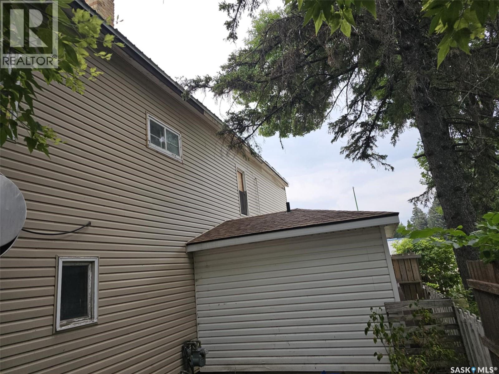 601 Grand Avenue Property Photo 13