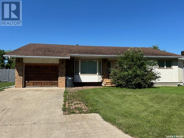 164 Parker Crescent Property Photo 1