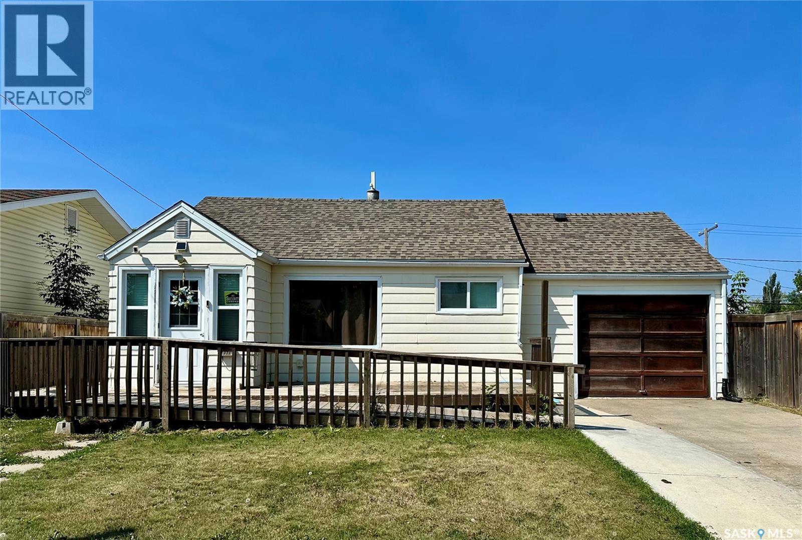 1371 106th Street Property Photo 1