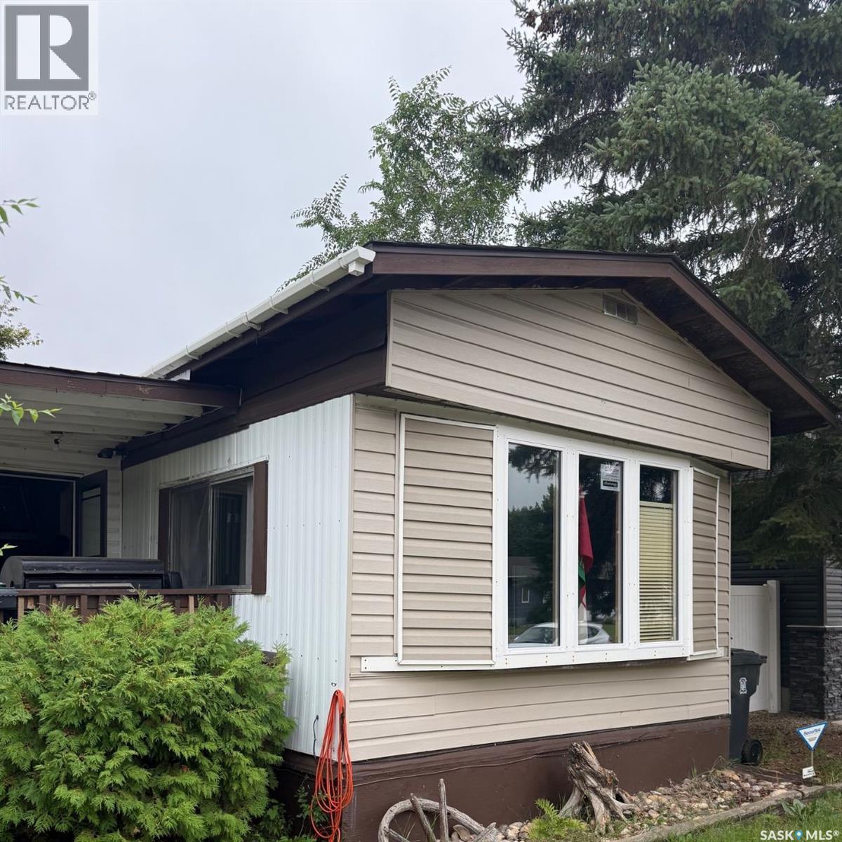 251 30th STREET W