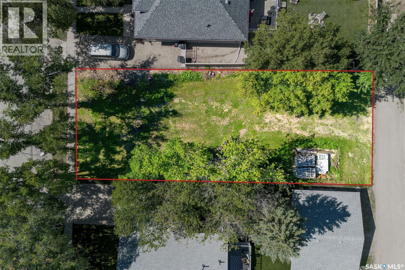 210 Mcleod Avenue E Property Photo 1