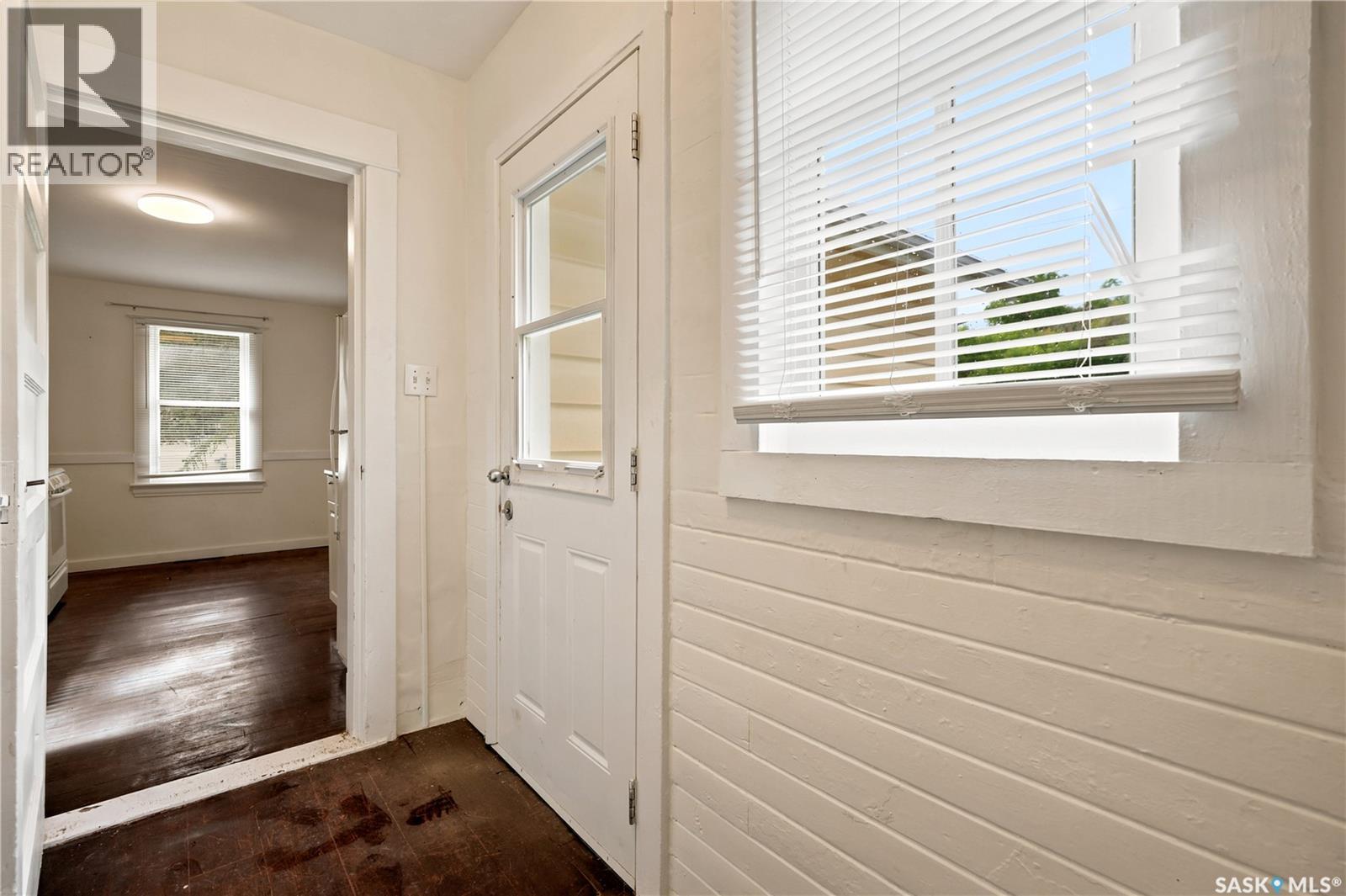 140 1st Avenue Property Photo 4