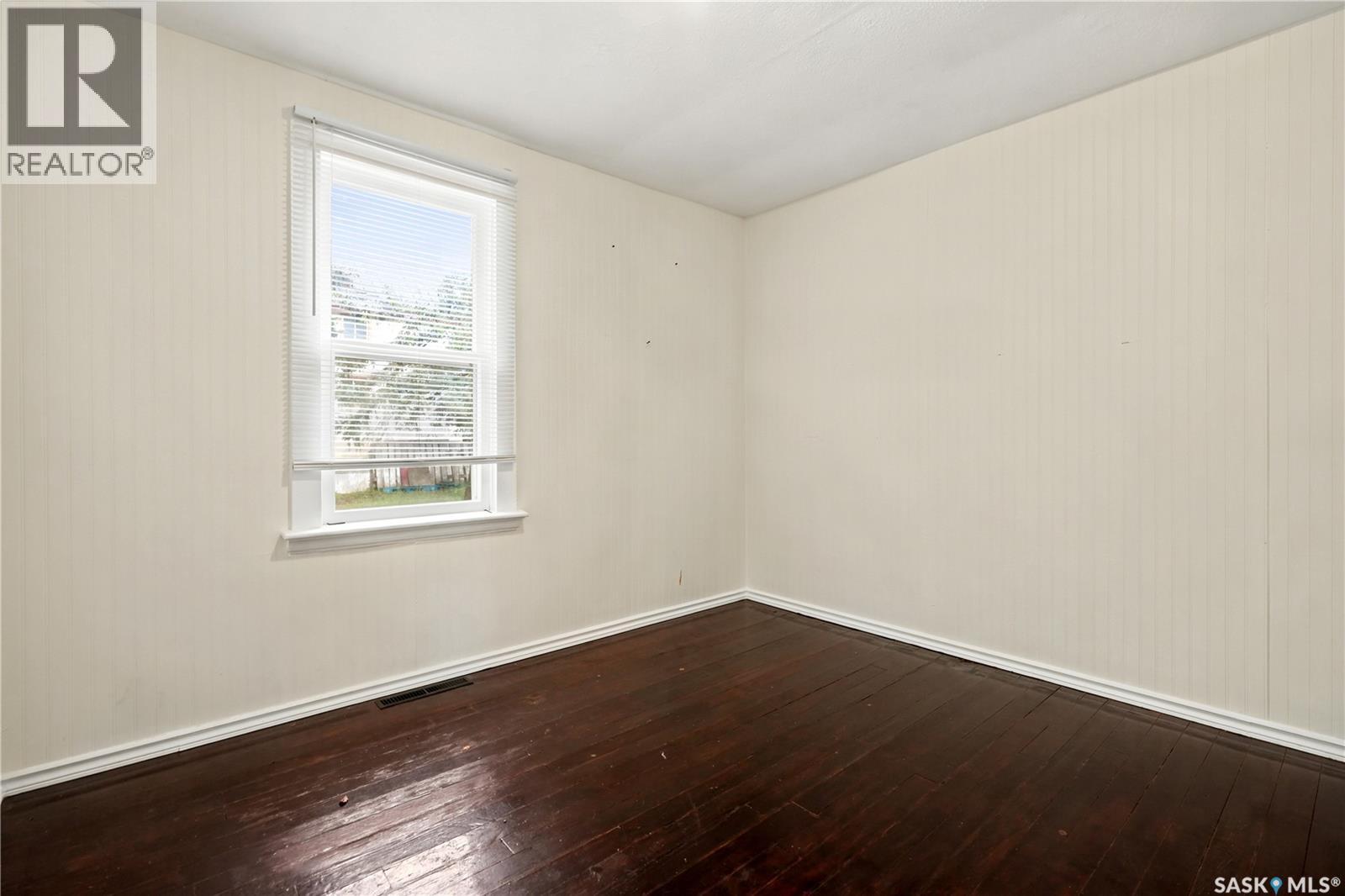 140 1st Avenue Property Photo 12