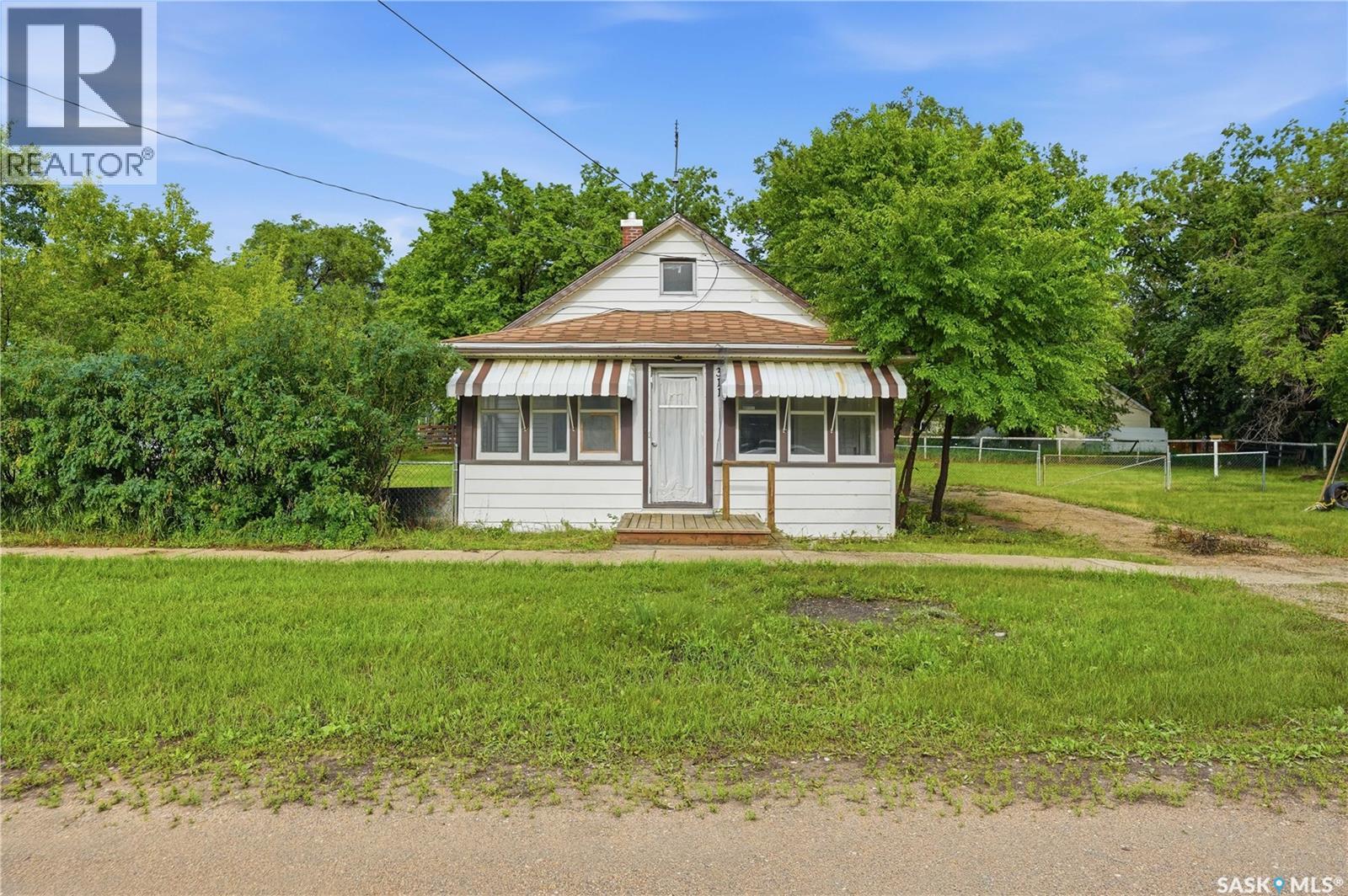 311 3rd Street Property Photo 1