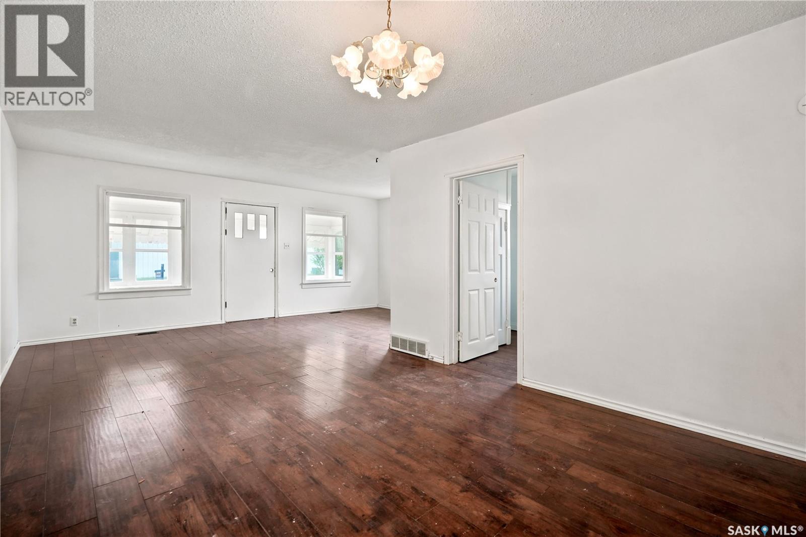311 3rd Street Property Photo 7