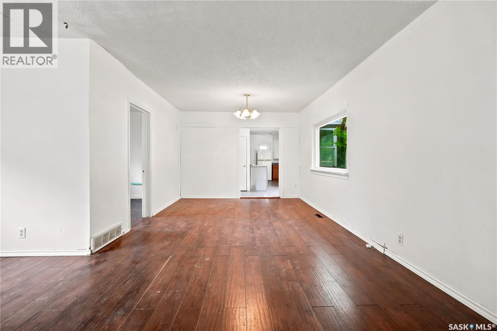 311 3rd Street Property Photo 9