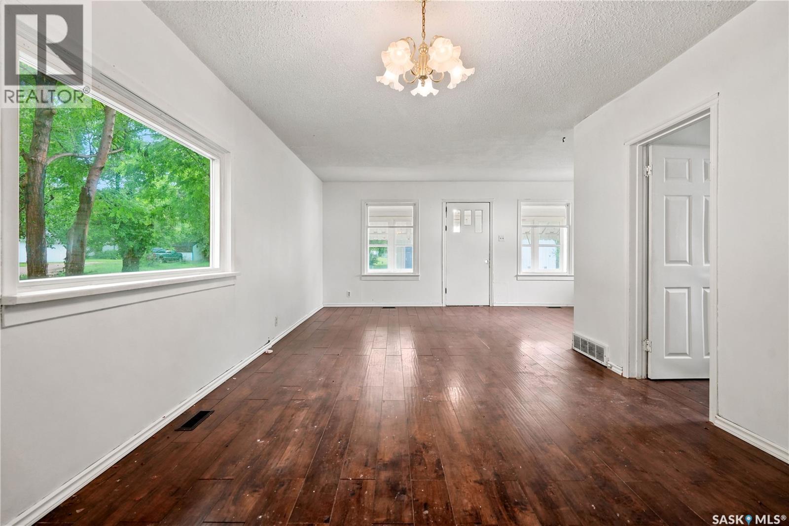 311 3rd Street Property Photo 11