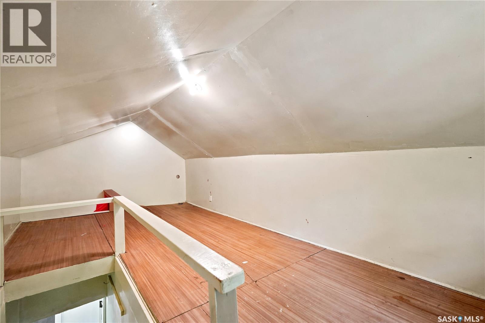311 3rd Street Property Photo 31