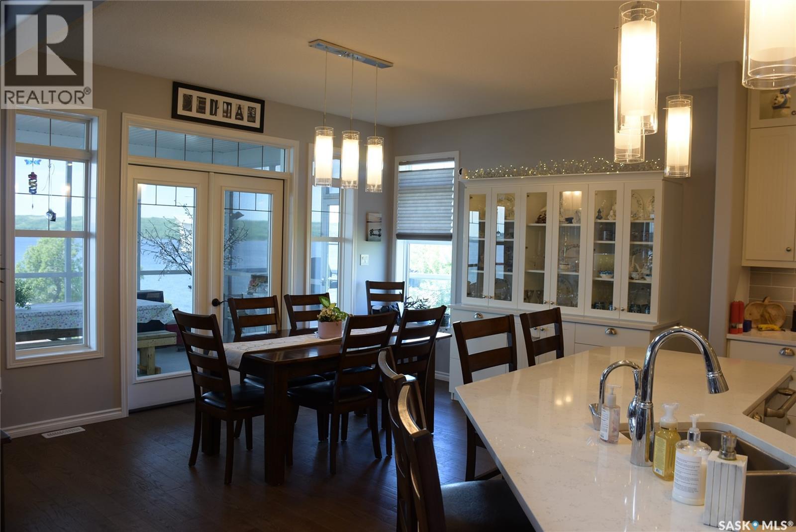 50 Aaron Place Property Photo 16