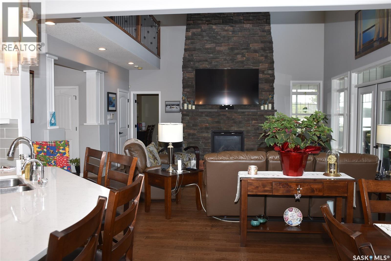 50 Aaron Place Property Photo 28