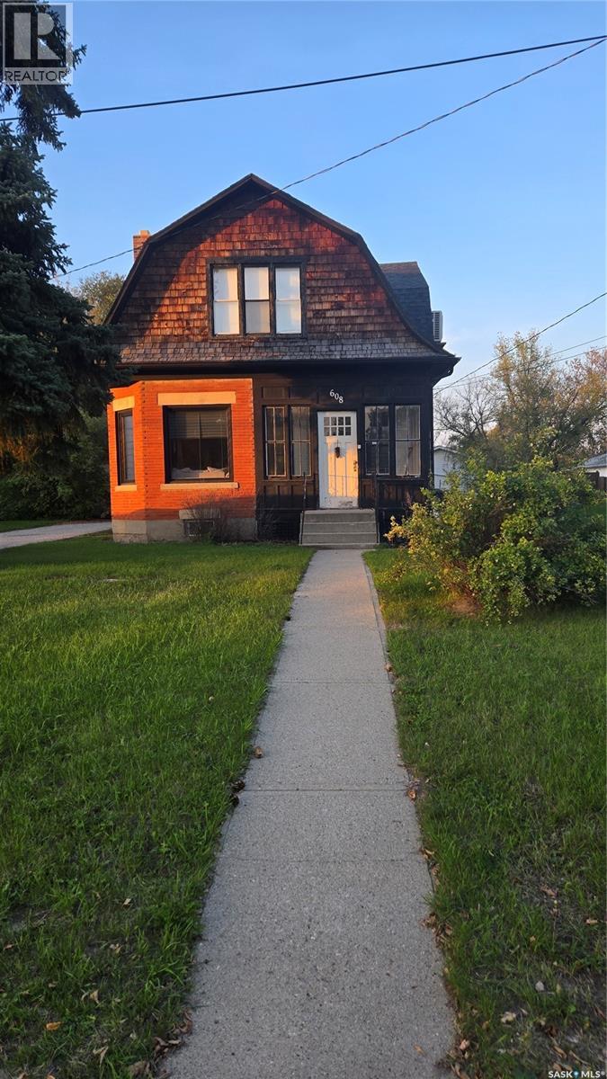 608 Walsh Avenue Property Photo 1