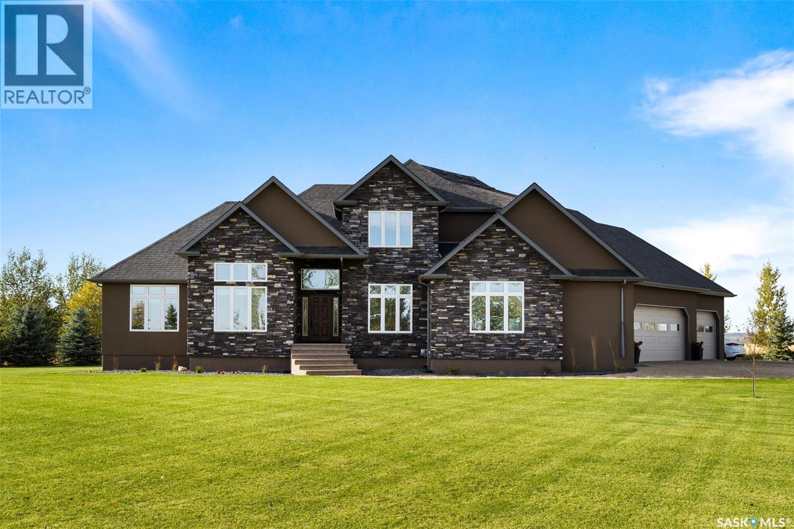 Batters Acreage Property Photo 1