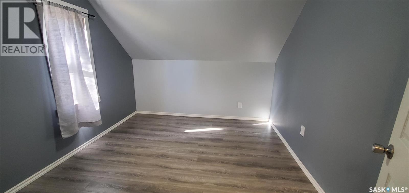 109 Cairo Street Property Photo 8