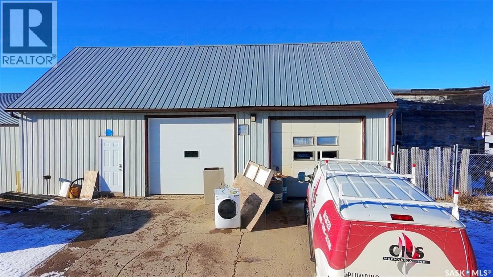 50 5 Highway Property Photo 34
