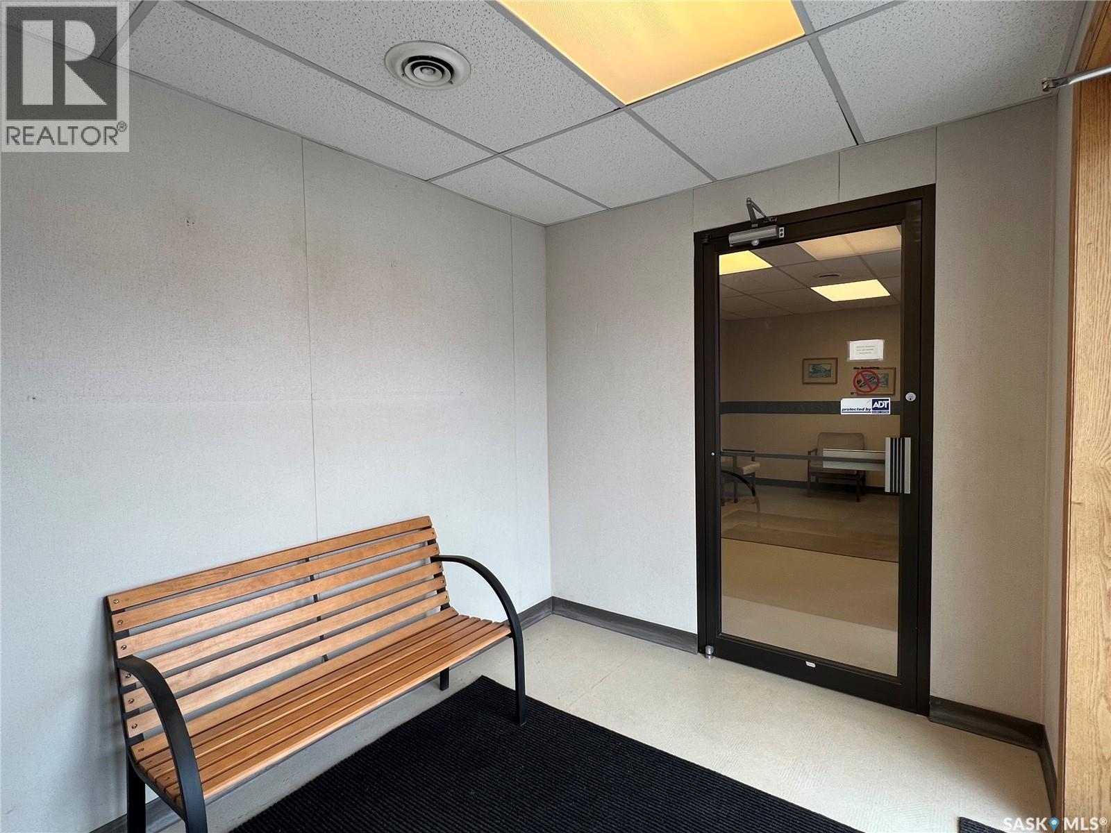 306 Centre Street Property Photo 4